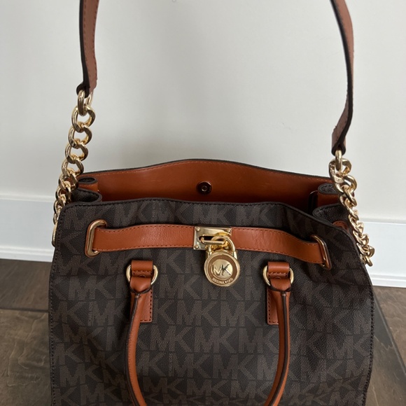 Women’s Michael Kors Hamilton bag - Picture 6 of 8